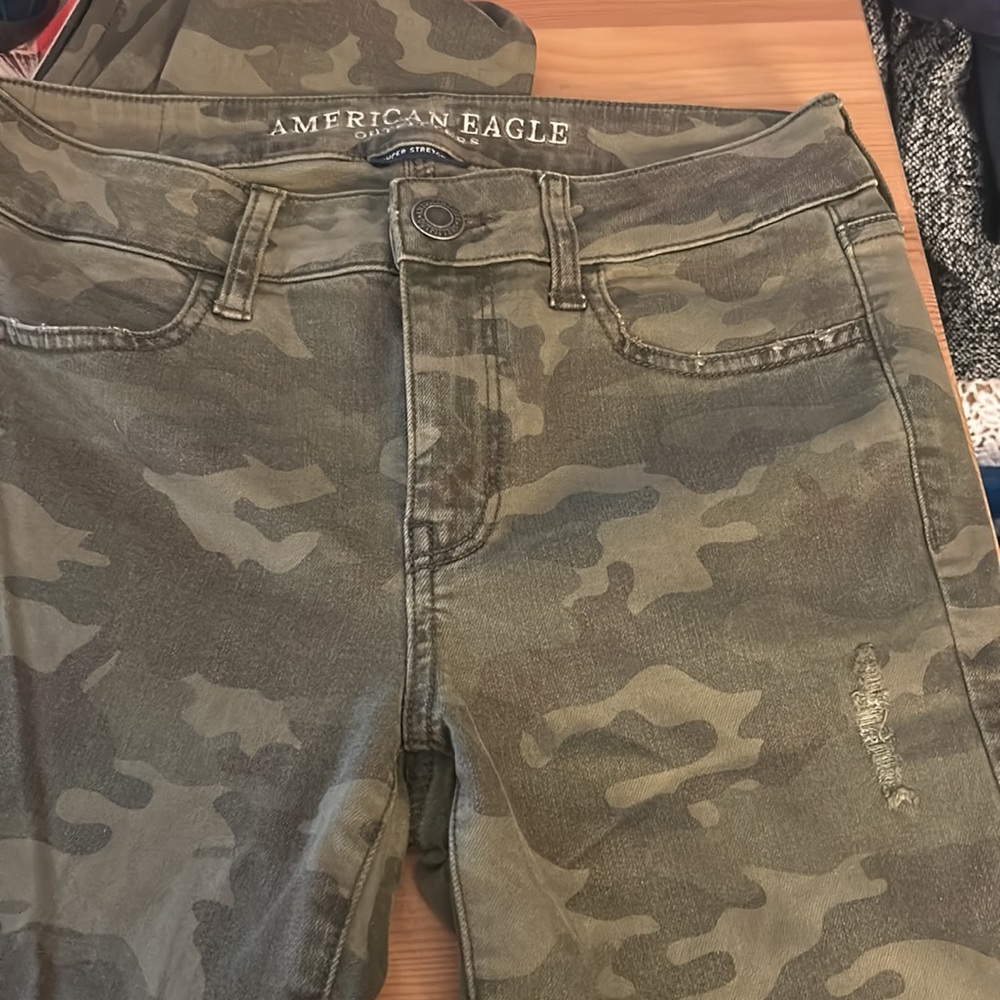 AE Camo Jeggings
